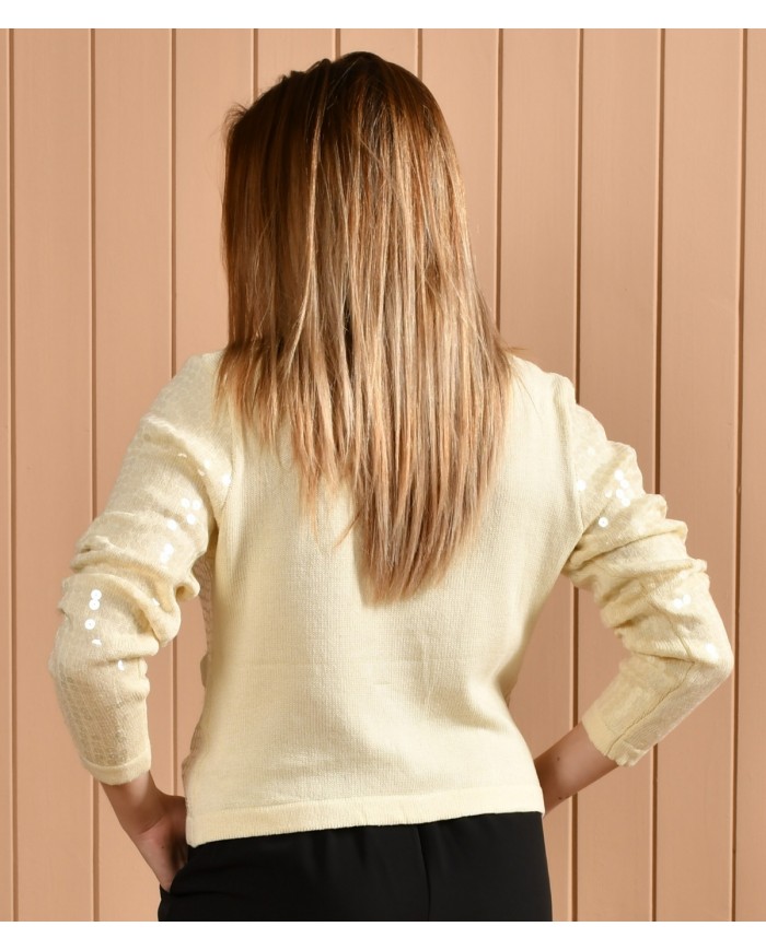 Casaco de malha com lantejoulas