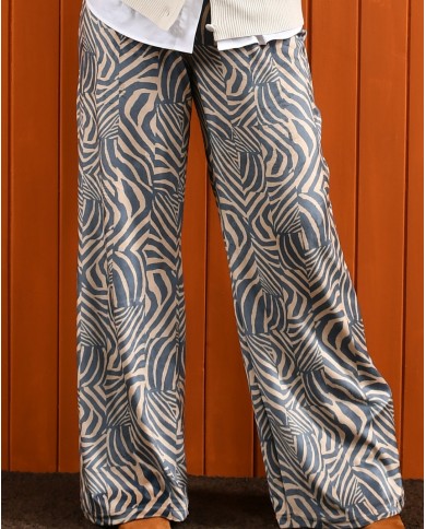 Calças à boca de sino